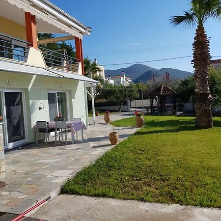 Nautilus ξενώνας Nea Iraklitsa Εξωτερικό φωτογραφία